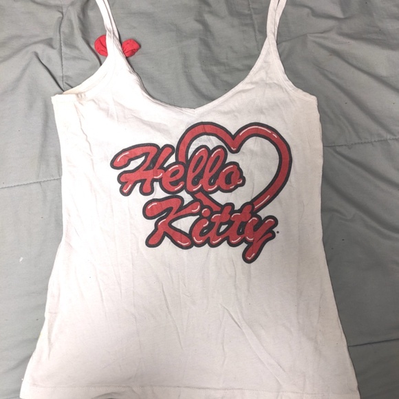 Hello Kitty Tank Top - Picture 2 of 3